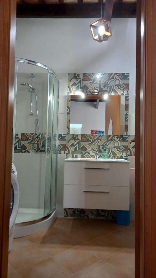 Oltre: Monolocale Con Terrazzo Privato Al Piano Apartment Trapani Bagian luar foto