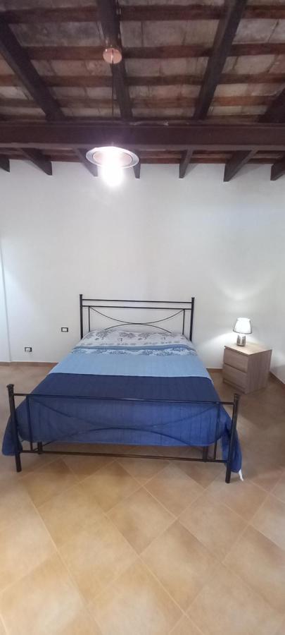 Oltre: Monolocale Con Terrazzo Privato Al Piano Apartment Trapani Bagian luar foto